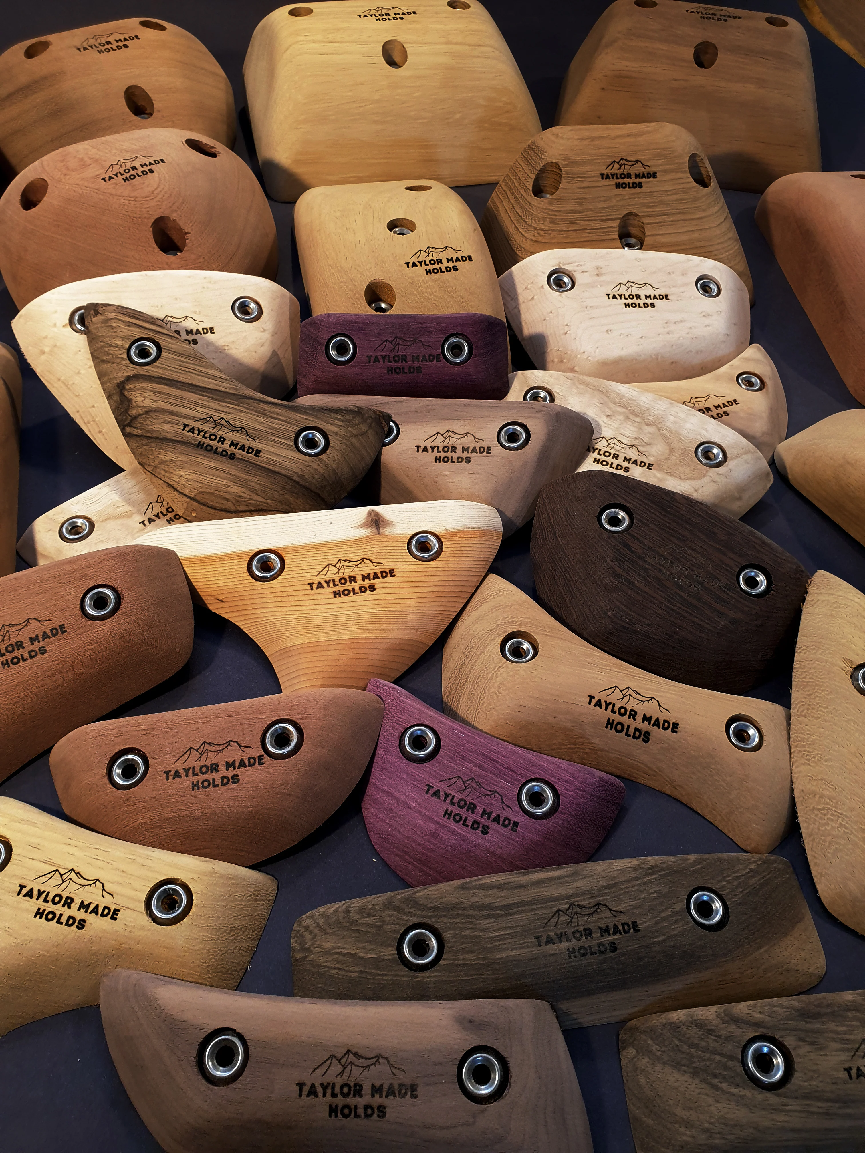 Set of 30 handmade climbing holds - Made to order - Image 3